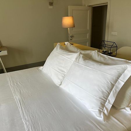 Dimora Di Dante Bed & Breakfast Chiaramonte Gulfi Dış mekan fotoğraf