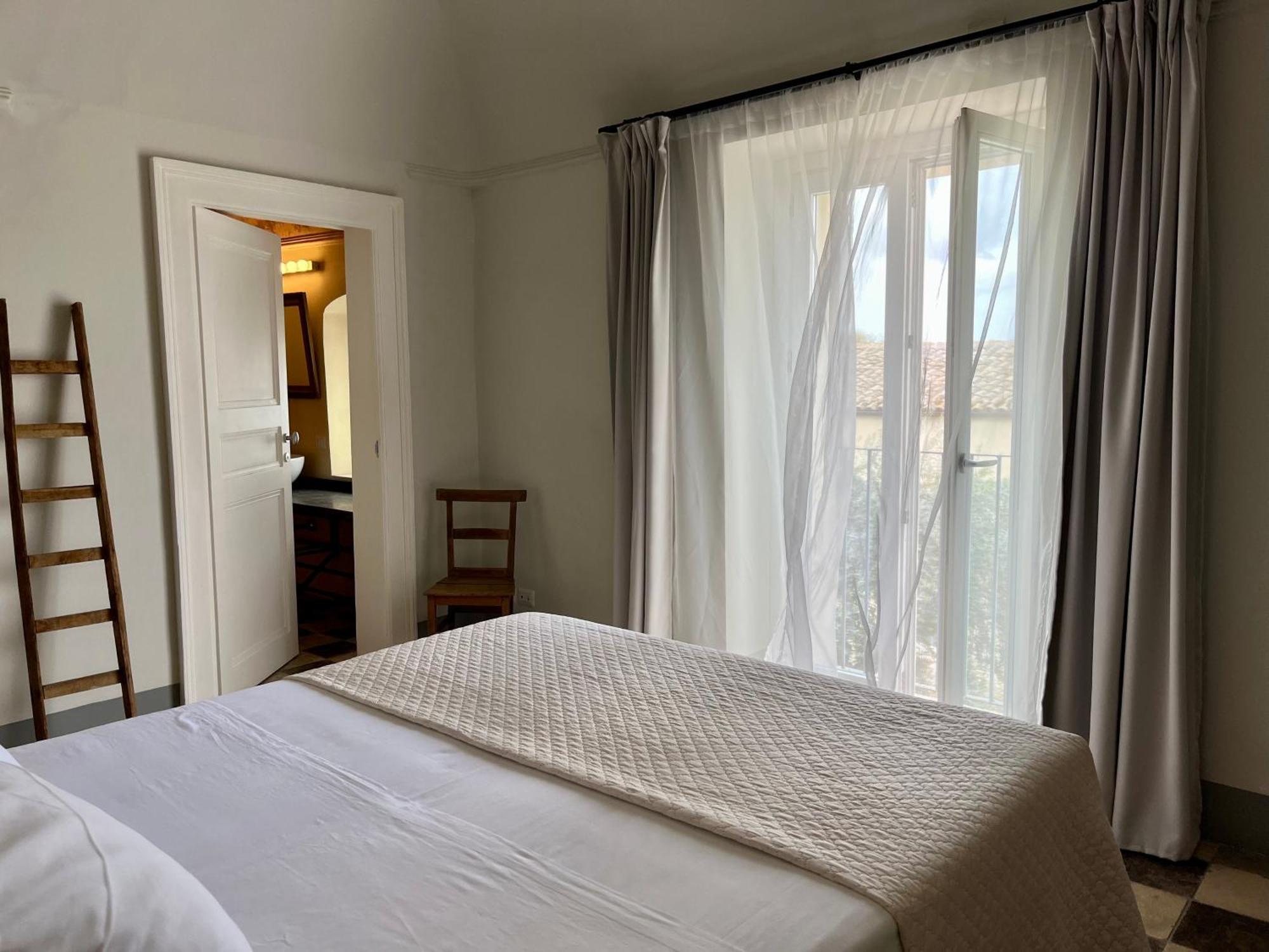 Dimora Di Dante Bed & Breakfast Chiaramonte Gulfi Dış mekan fotoğraf