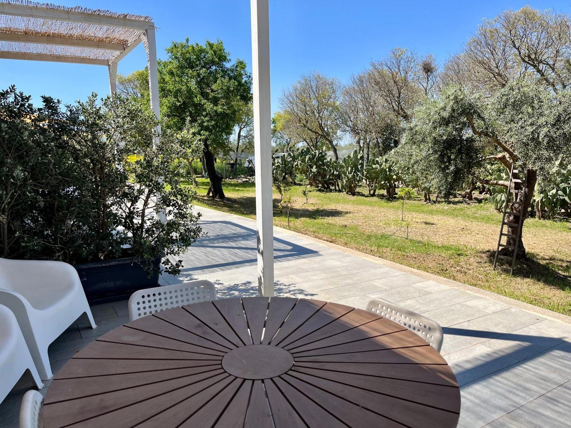 Dimora Di Dante Bed & Breakfast Chiaramonte Gulfi Dış mekan fotoğraf